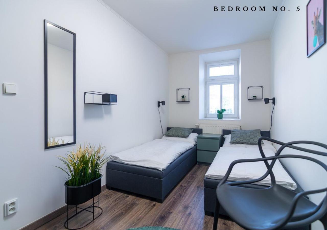 The Bookhouse, 5-Bedroom Residence By Prague Castle Ngoại thất bức ảnh
